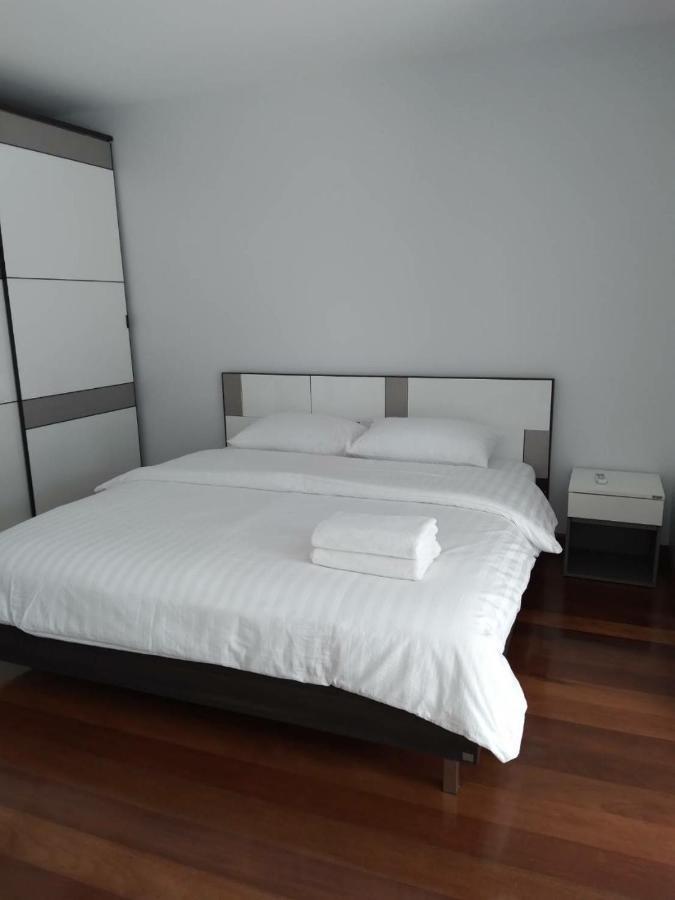 Cha-Am Beach Vacation Home Bagian luar foto