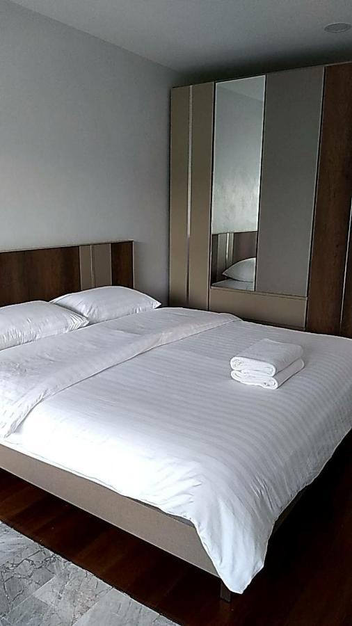 Cha-Am Beach Vacation Home Bagian luar foto